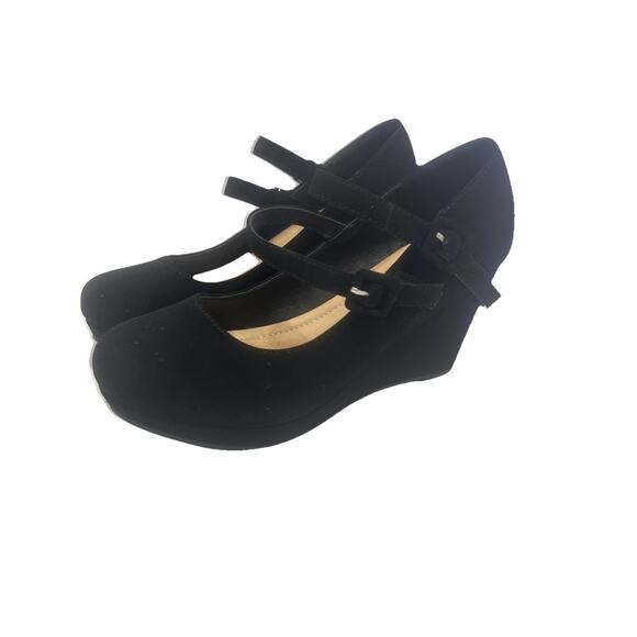 Y-Not Platform Wedge Strappy Sandals Heels Black Suede Woman Sz 7 Shoes Comfy - Picture 9 of 15